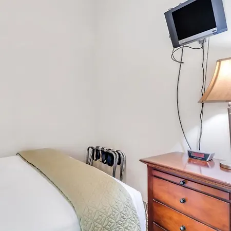 Hotel De L'Eau Vive New Orleans Room photo