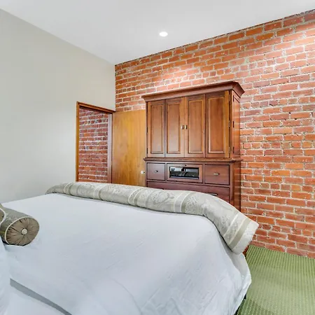 Hotel De L'Eau Vive New Orleans Room photo